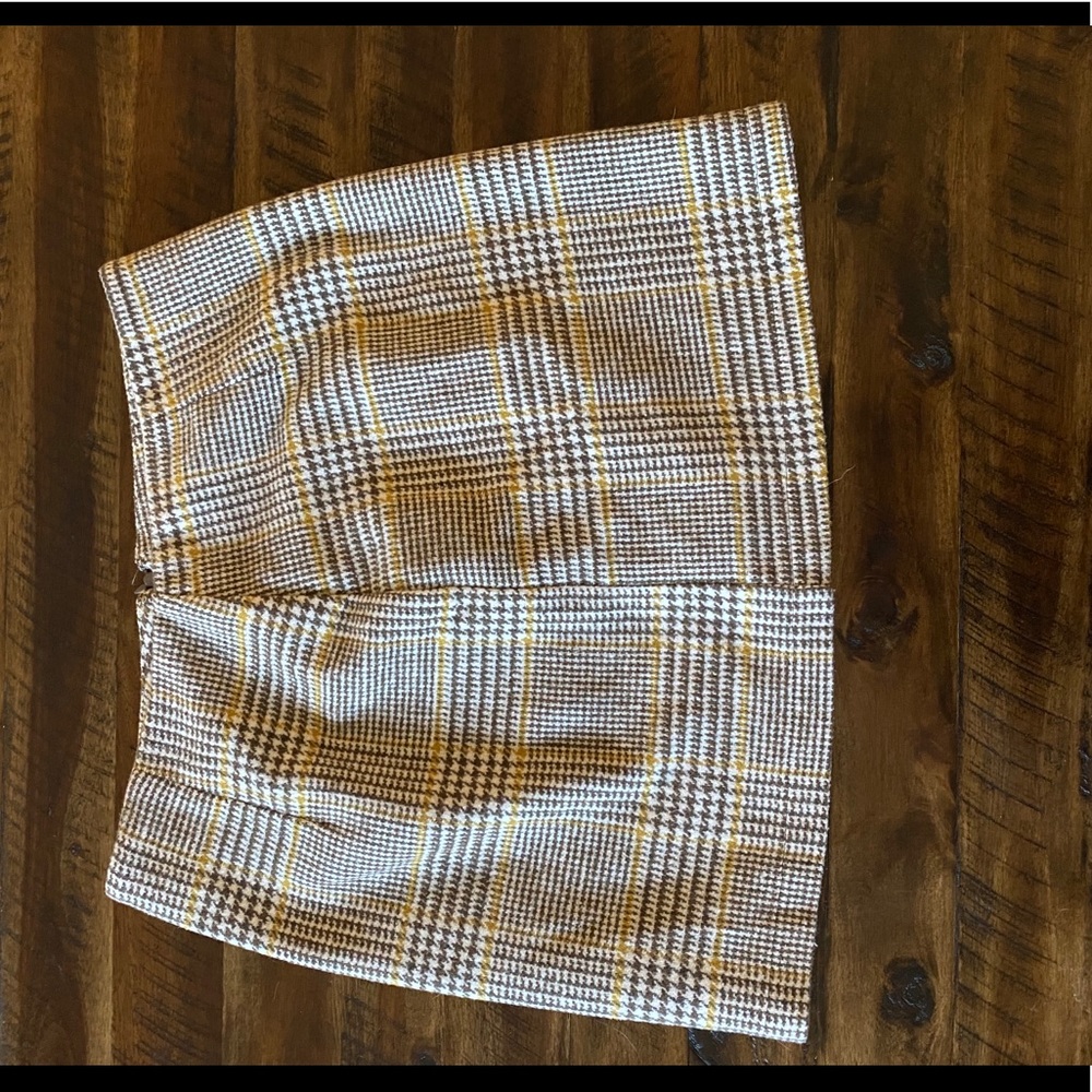 Plaid skirt